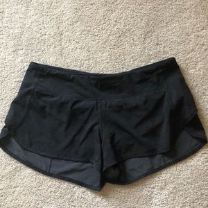Lululemon run times shorts with camo design